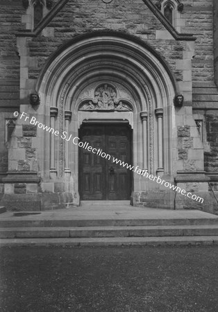 CATHEDRAL PANEL OF SOUTH DOOR  ST PATRICK PREACHING